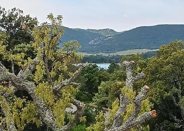 Superbe 150m Santa Giulia Apartment *