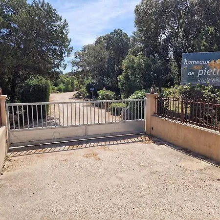Lägenhet Superbe 150m Santa Giulia *